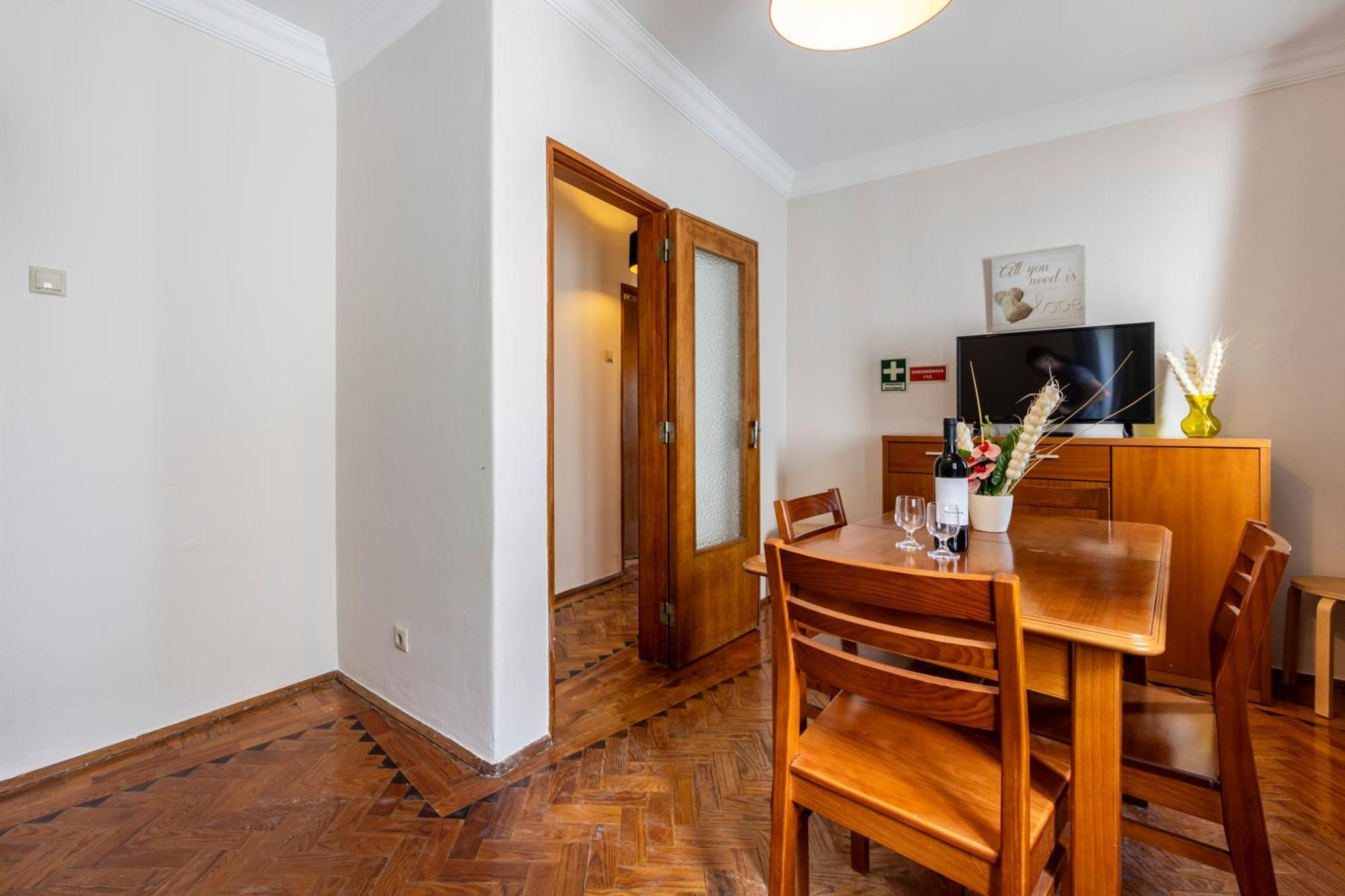 לאגוּ‏ש Muralha Holiday Apartments מראה חיצוני תמונה